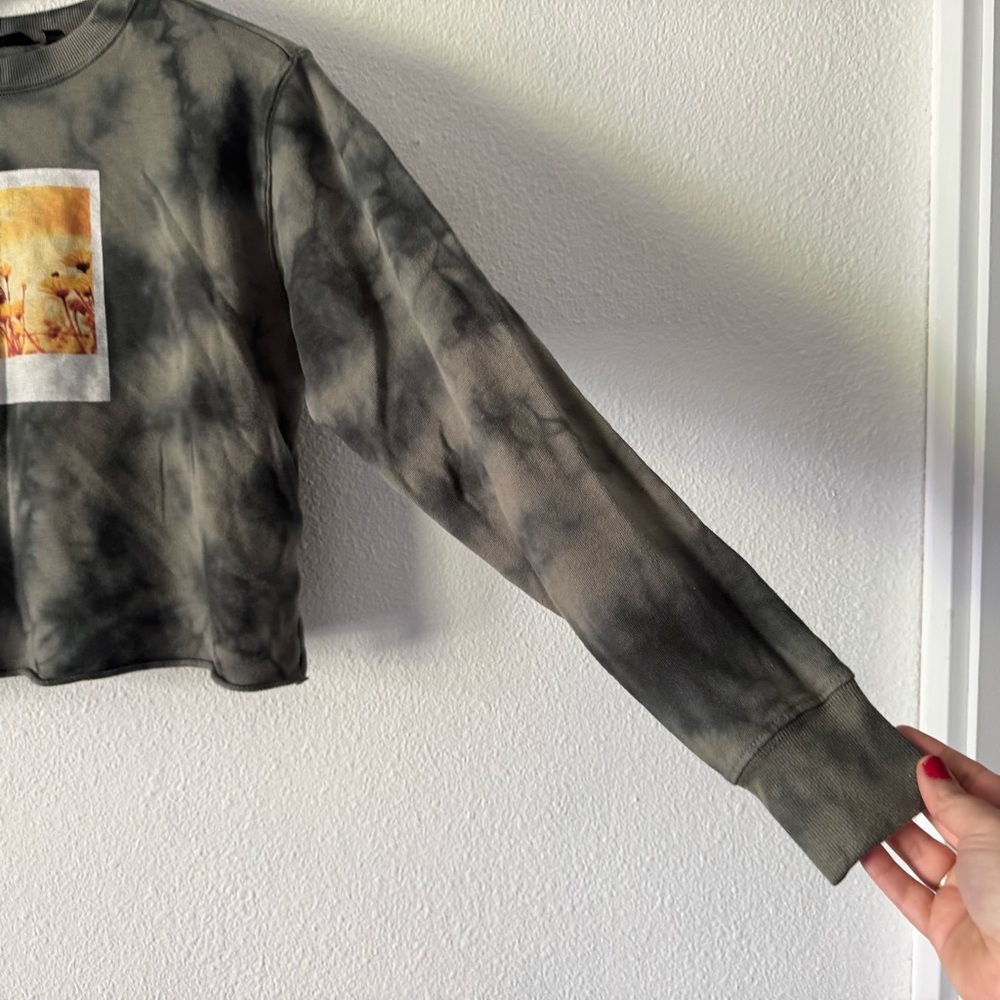 Polaroid Tie-Dye Crop Sweatshirt Floral Vintage Photo Print Oversized Small - Picture 6 of 10